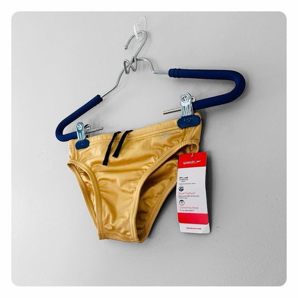 ★ NWT Speedo Men's Solid One Brief - Gold ★ - Picture 13 of 13